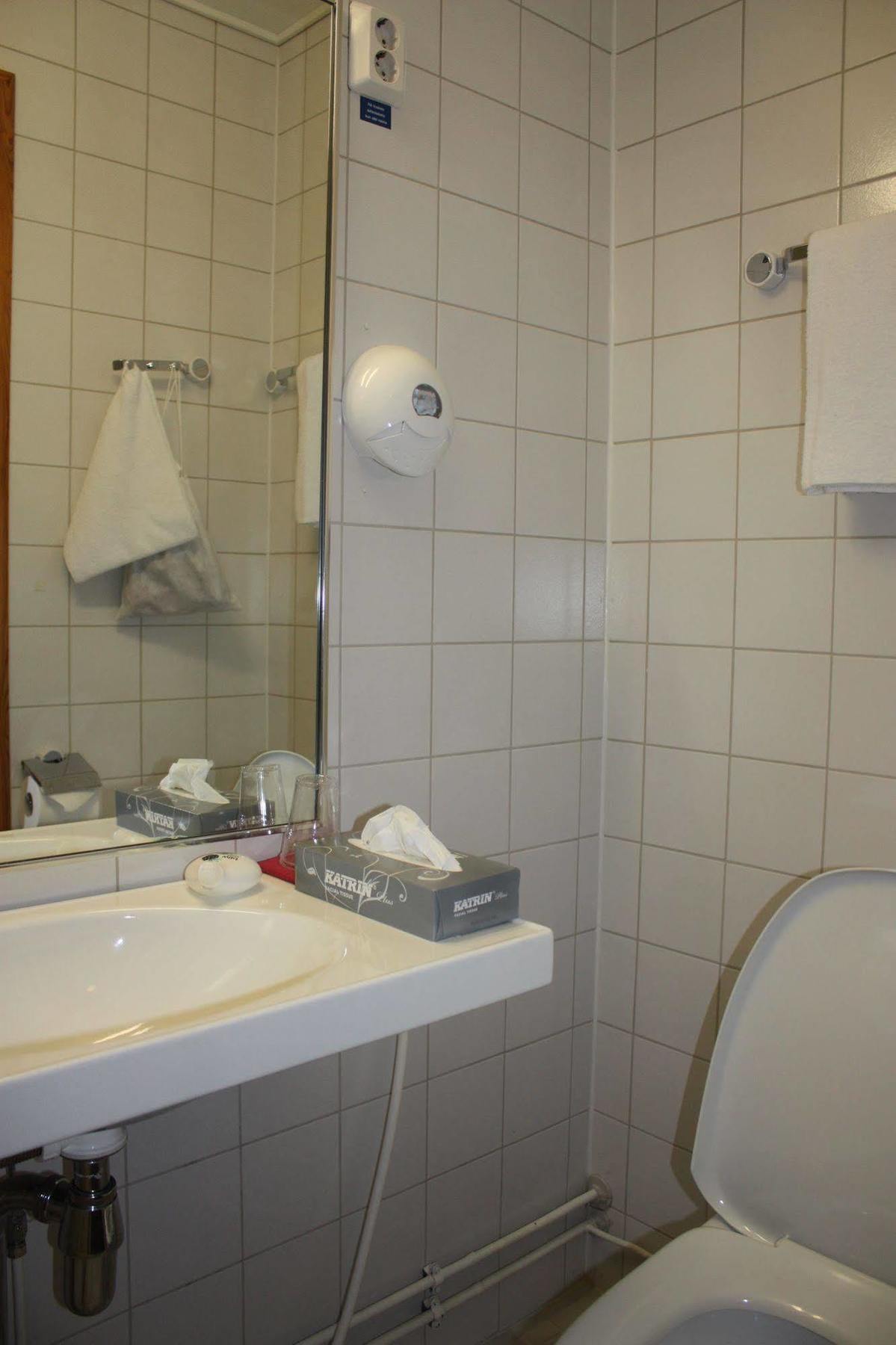 Summer Hotel Tott Nyslott Eksteriør bilde